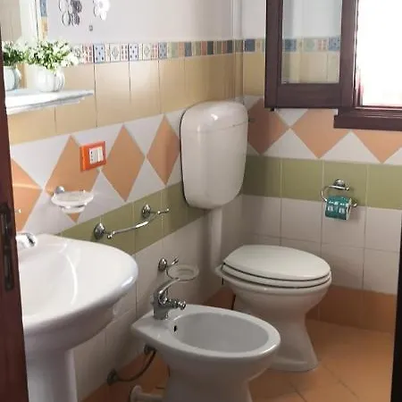 Pagliuzzo 펜션 우스티카