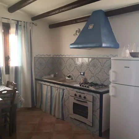 Pagliuzzo * 우스티카