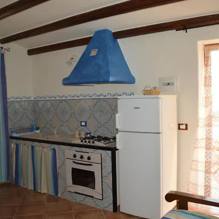 Pagliuzzo 우스티카